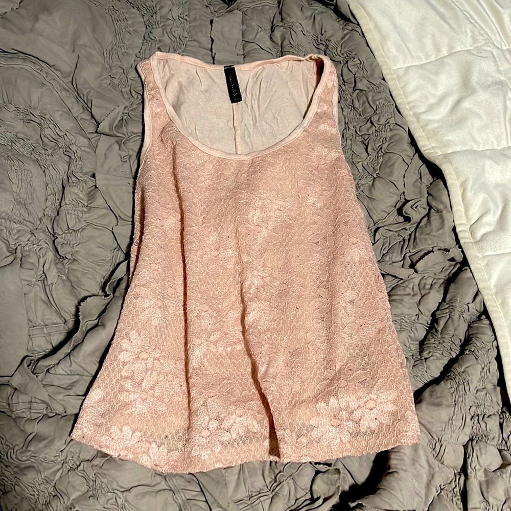 Full Tilt pink lace floral tank